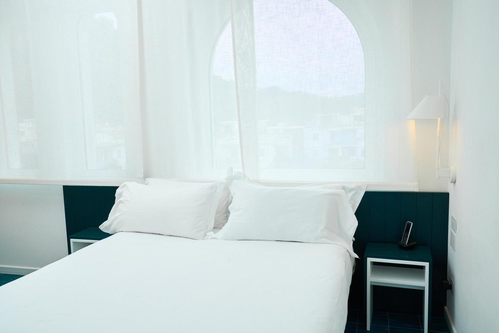 Calea Boutique Hotel บาโคลี ห้อง รูปภาพ